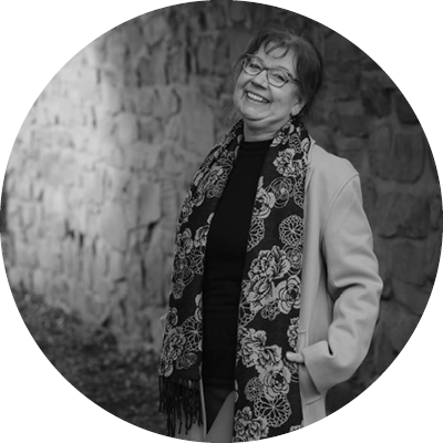 Meike Rieboldt vom Kalligraphie-Atelier Kleines Backhaus